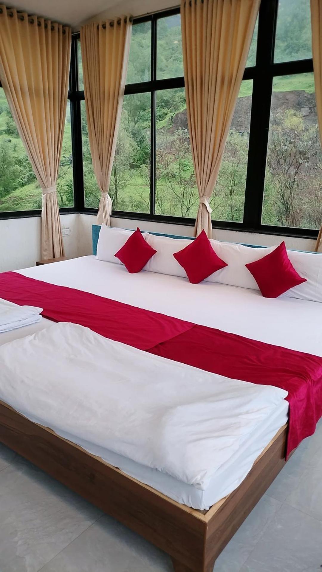 Golden Resort Igatpuri Εξωτερικό φωτογραφία