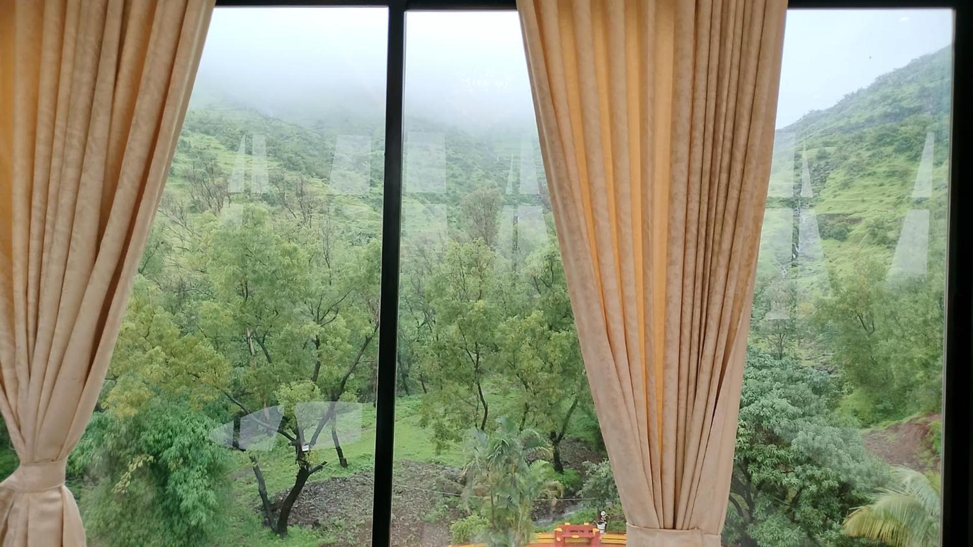 Golden Resort Igatpuri Εξωτερικό φωτογραφία