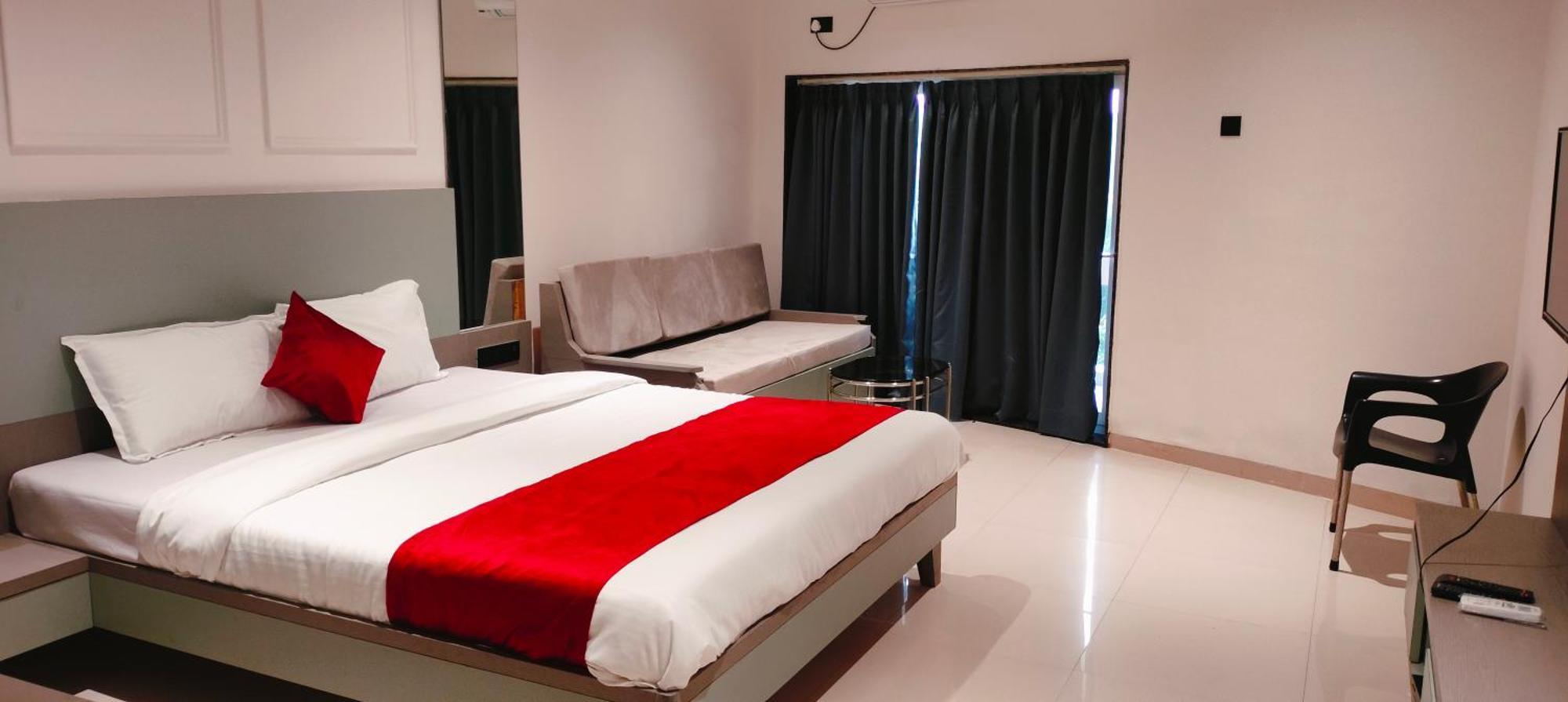 Golden Resort Igatpuri Εξωτερικό φωτογραφία