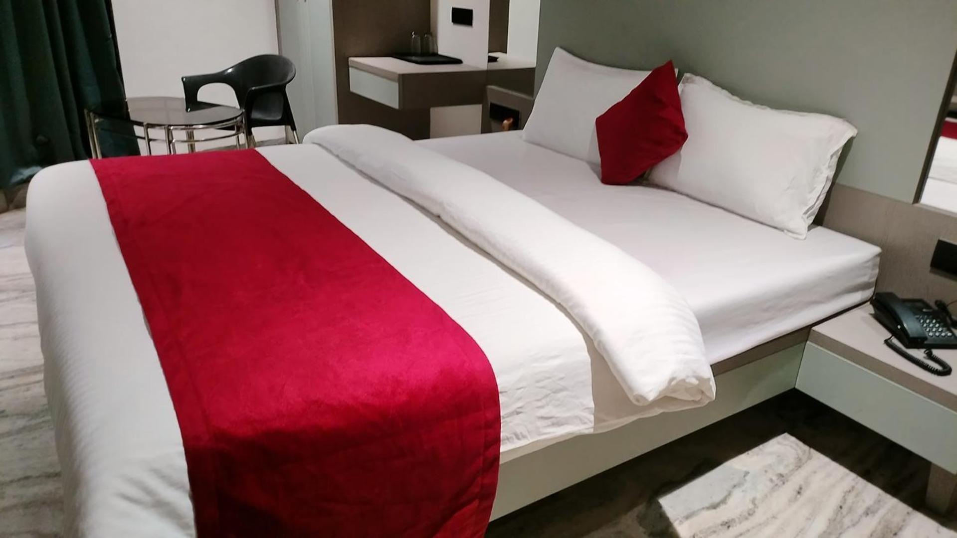 Golden Resort Igatpuri Εξωτερικό φωτογραφία
