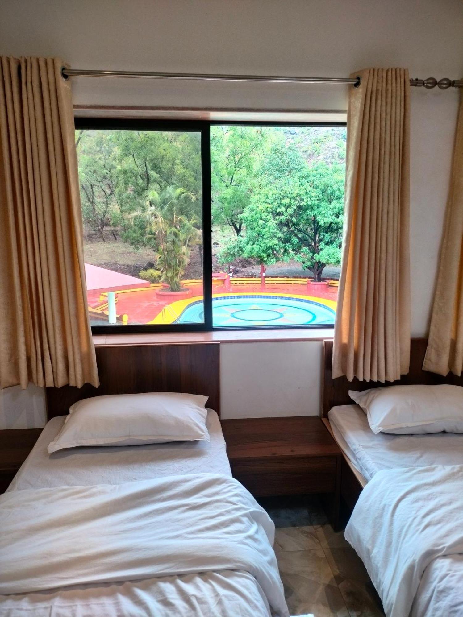 Golden Resort Igatpuri Εξωτερικό φωτογραφία